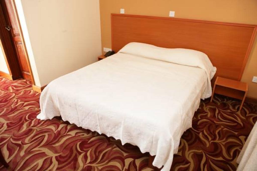 Ivys Hotel Kampala Pokój zdjęcie